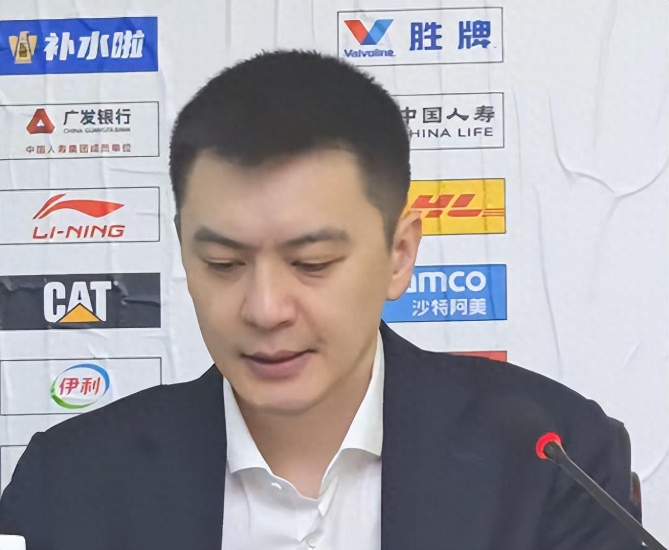 乐鱼体育官网-辽篮为什么惨败给新疆男篮！杨鸣赛后一席话，直接戳中要害